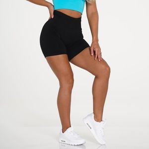 NVGTN Black Solid Seamless Shorts